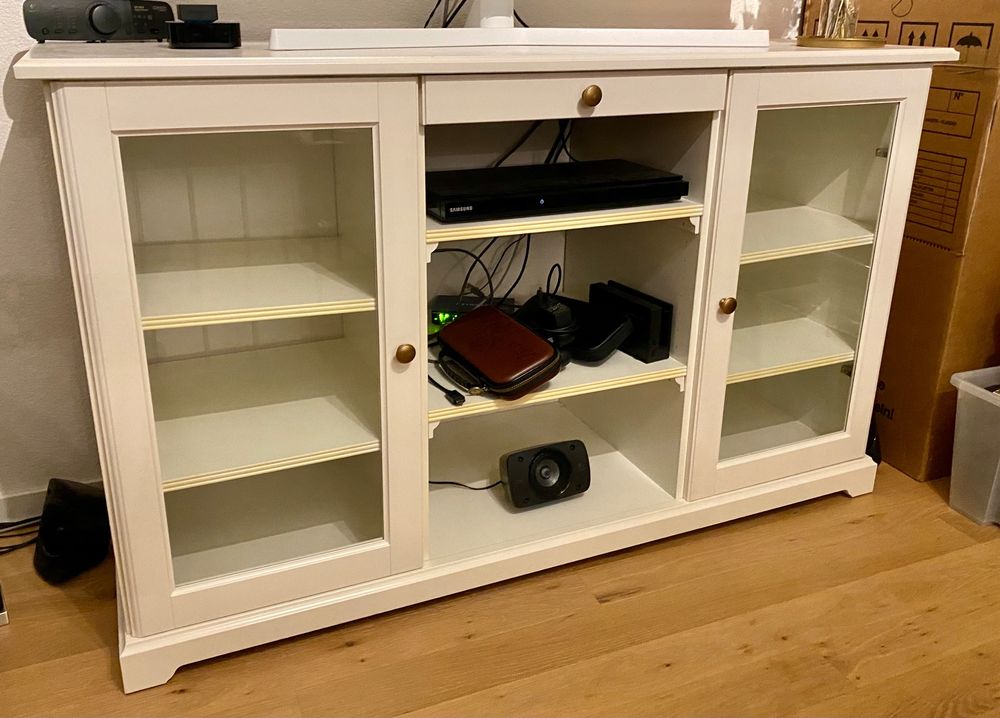 TVMöbel Kommode Sideboard IKEA LIATORP weiss Kaufen auf Ricardo