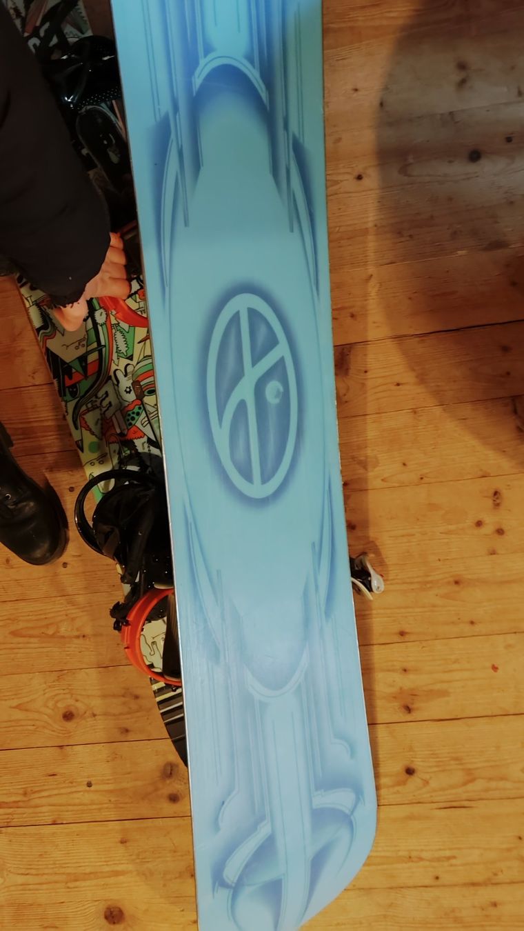 Burton Boards: Snowboard – Gebraucht aus Zürich von nic_xm7s 4