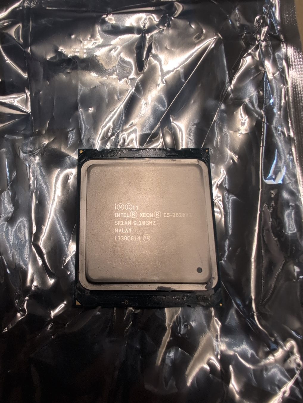 Intel Serveurs: Intel Xeon E5-2620 v2 2.1GHz OCC. – D'occasion à Malters par Ruemlibart