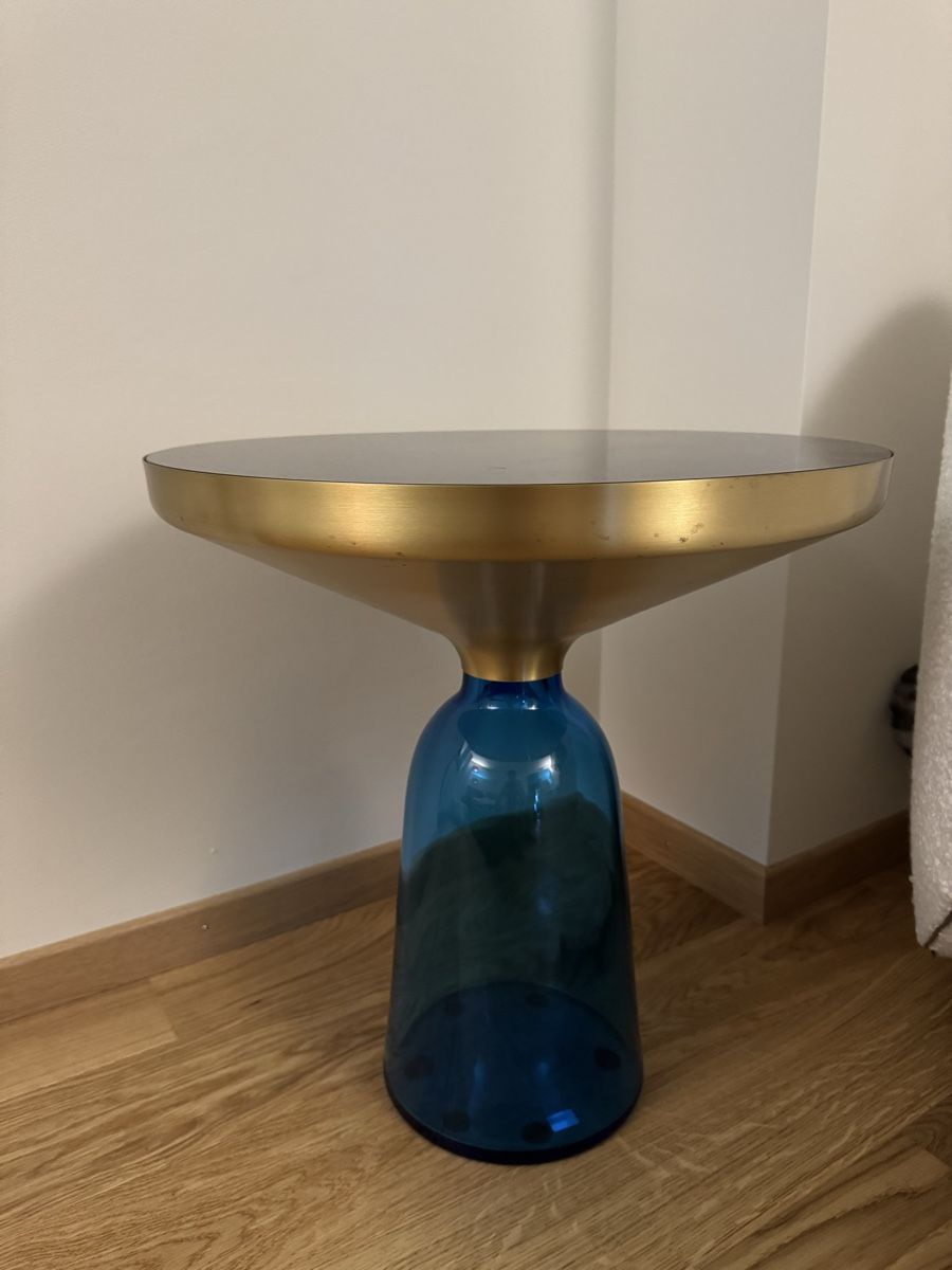 Tische: Classicon Bell Side Table Blue Saphir – Gebraucht aus Fully von Gaga1990 2
