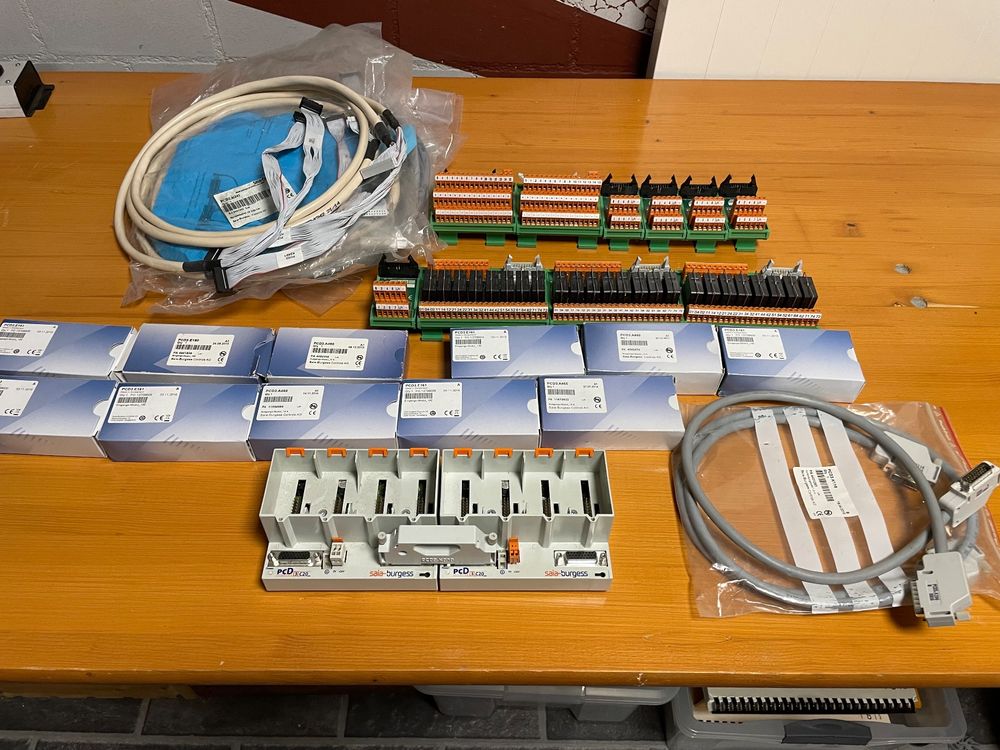 SAIA PCD 3 E/A Module mit Interfaces (Neu (gemäss Beschreibung)) in ...