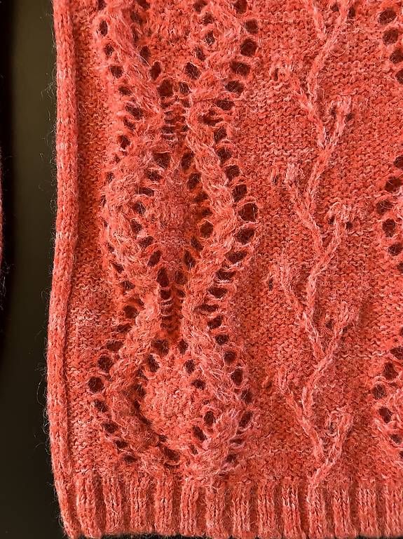 Pulls & Sweat-shirts: Joli pull en maille ajourée – D'occasion à Vandoeuvres par ann_lq5h 3