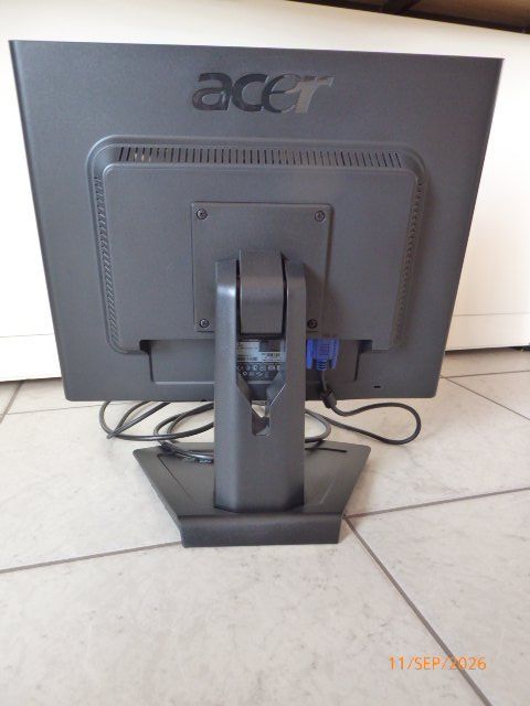 Monitor: Monitor Bildschirm ACER 19 Zoll – Usato da Hagendorn venduto da Bariton1 1