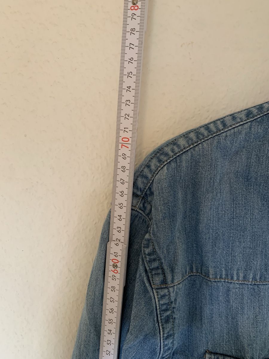 Hemden: Wrangler Denim Shirt – Gebraucht aus Zürich von MerlinLev 5