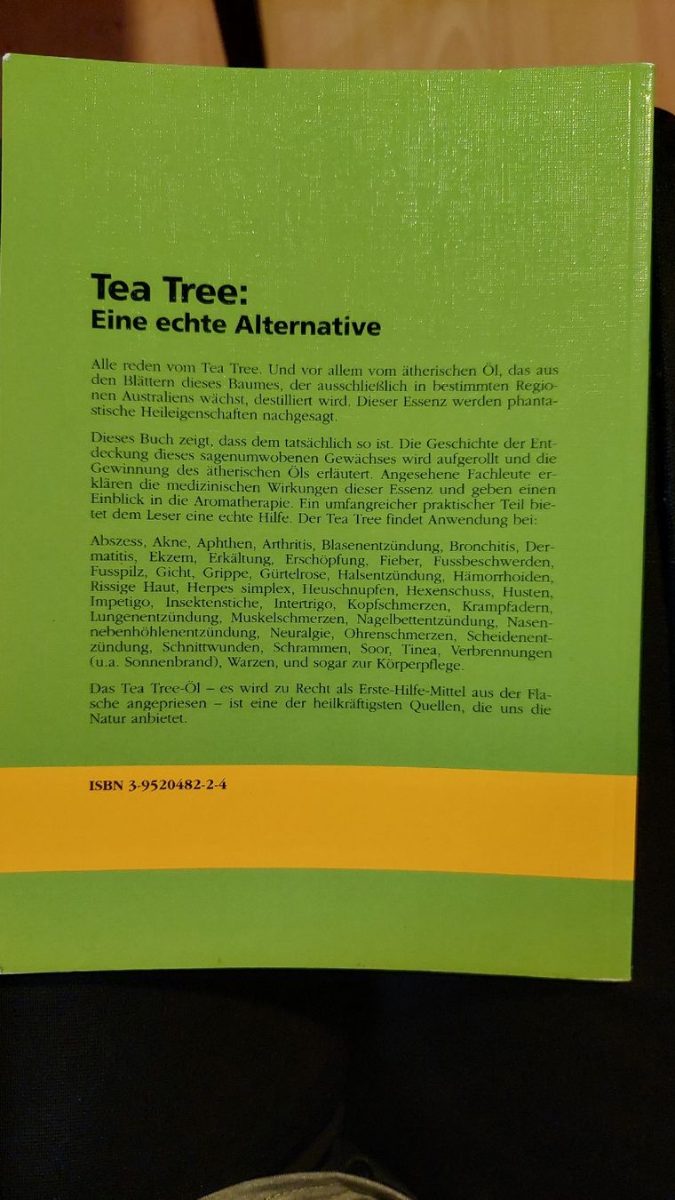 Libri: Tea Tree - vielseitiger Heiler, Praxisbuch – Usato da Zürich venduto da Romstyle 1
