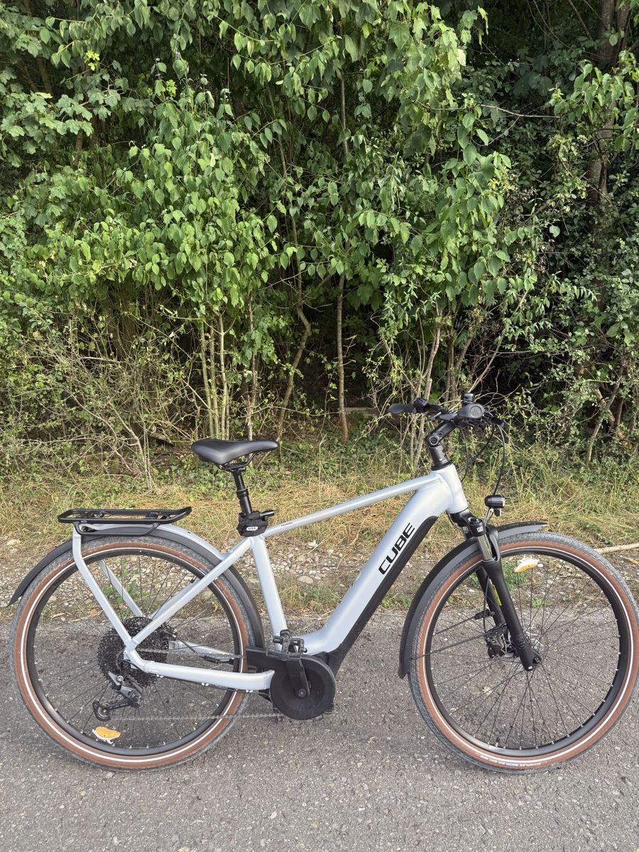 Cube Vélos: CUBE E-Bike Touring Hybrid Pro, Performance Line Bosch – Neuf (Voir description) à Frauenfeld par Atomikz