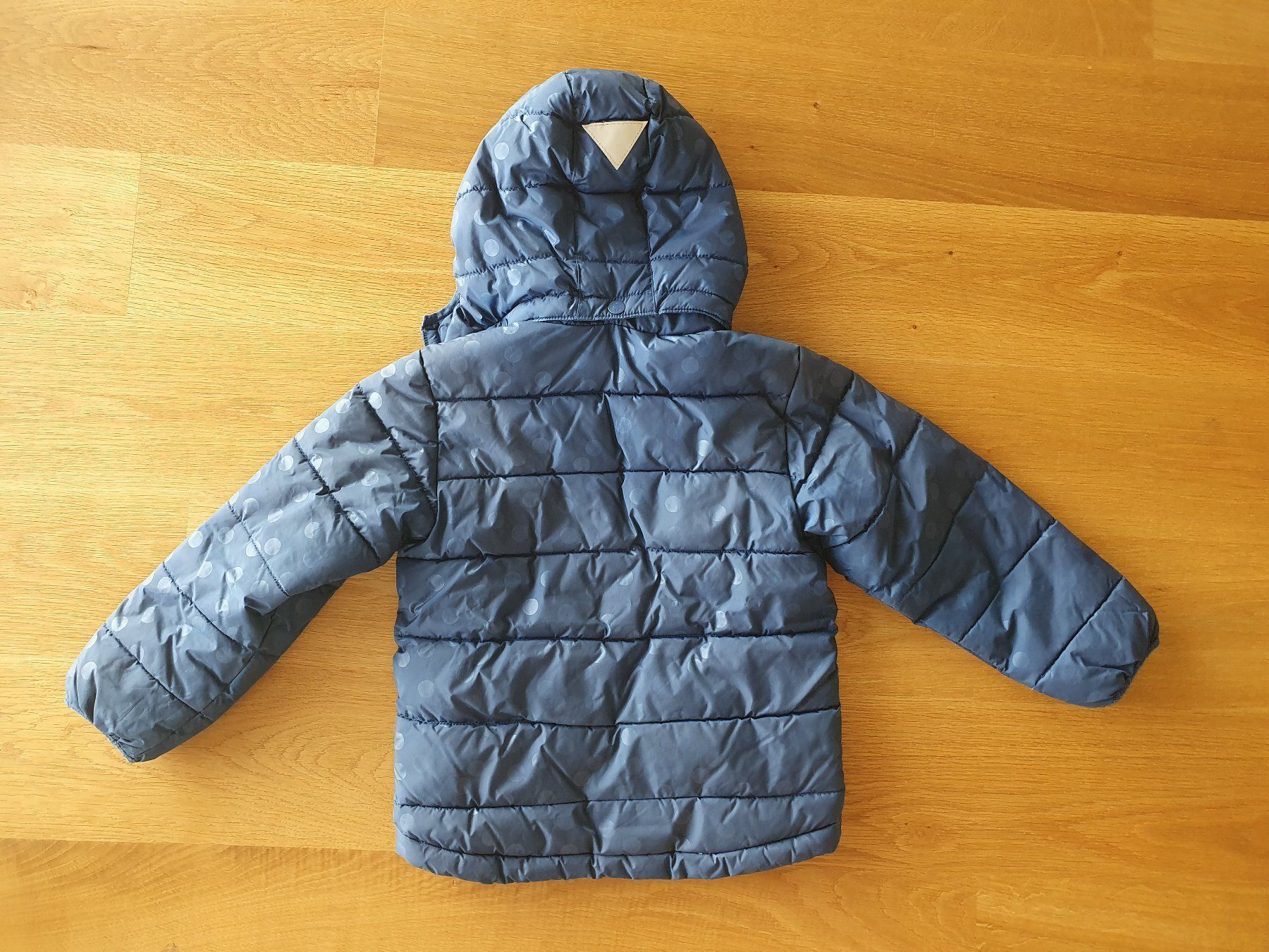 H&M Vestes & Manteaux: Winterjacke Gr. 116 – D'occasion à Villars-sur-Glâne par richardette 9