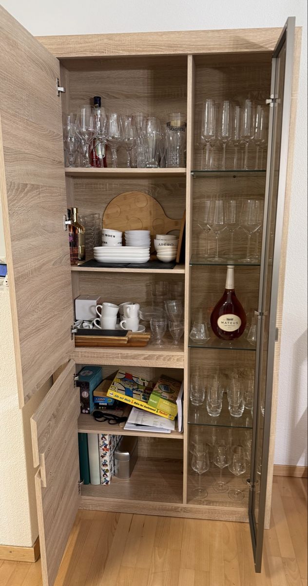 Vitrinen: Vitrine – Gebraucht aus Bülach von Marcel_96 1