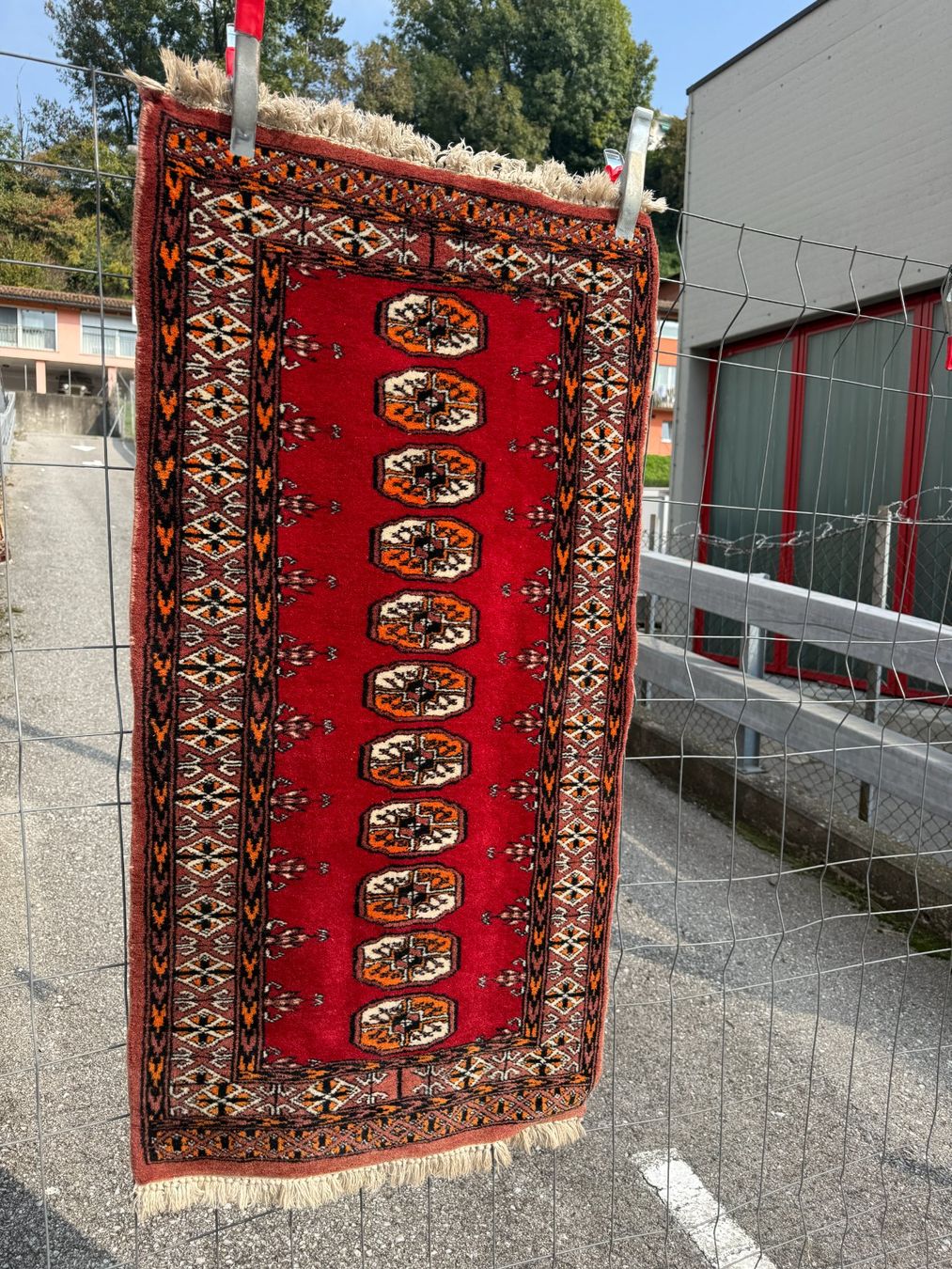 Tappeti: Buchara 120x62cm Teppich sauber - Zustand perfekt – Usato da Vacallo venduto da cri_229f
