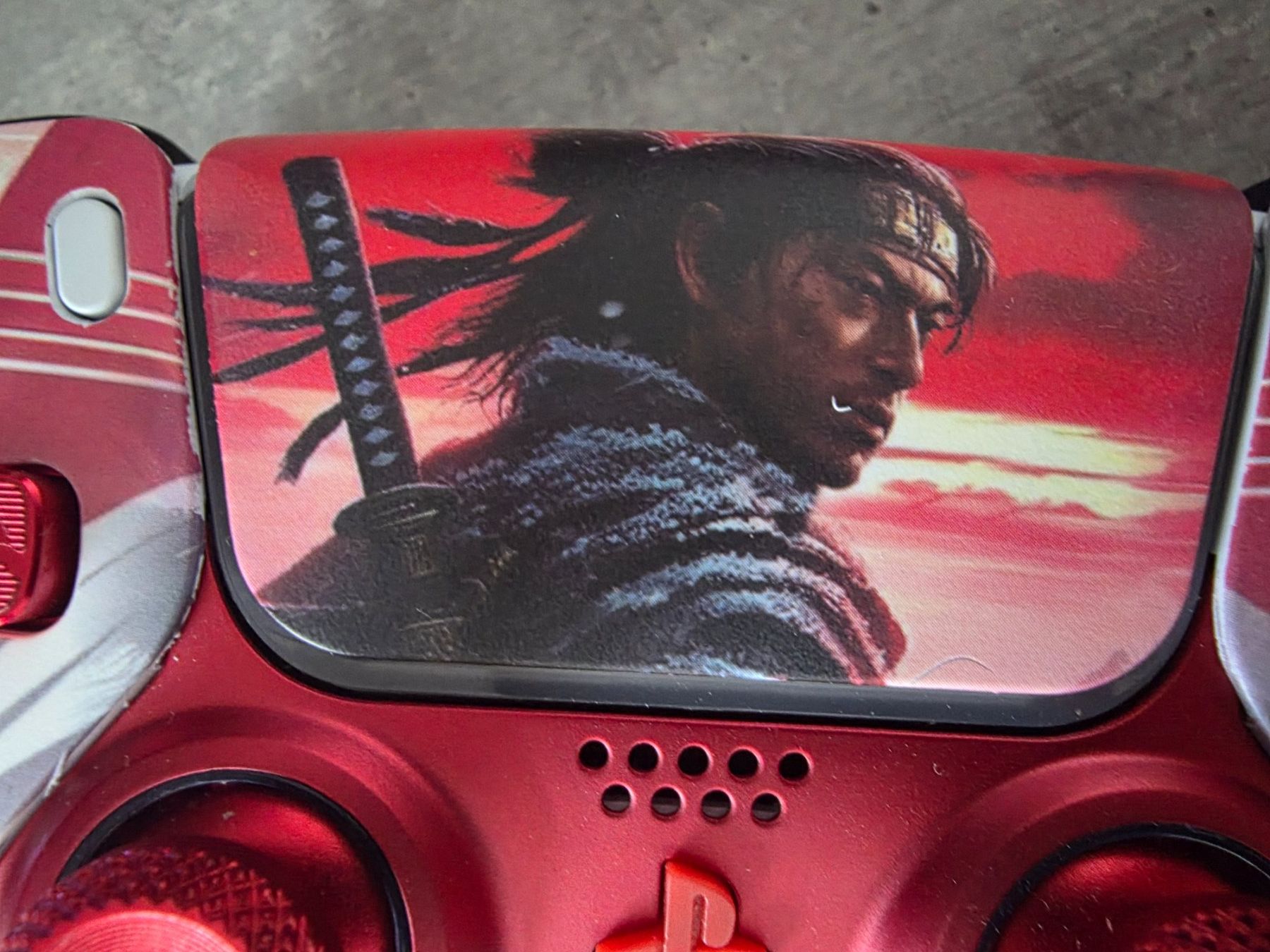 Sony Controller: PlayStation 5 Controller Ghost of Tsushima Design – Nuovo (secondo la descrizione) da Sargans venduto da ver_ncy5 4