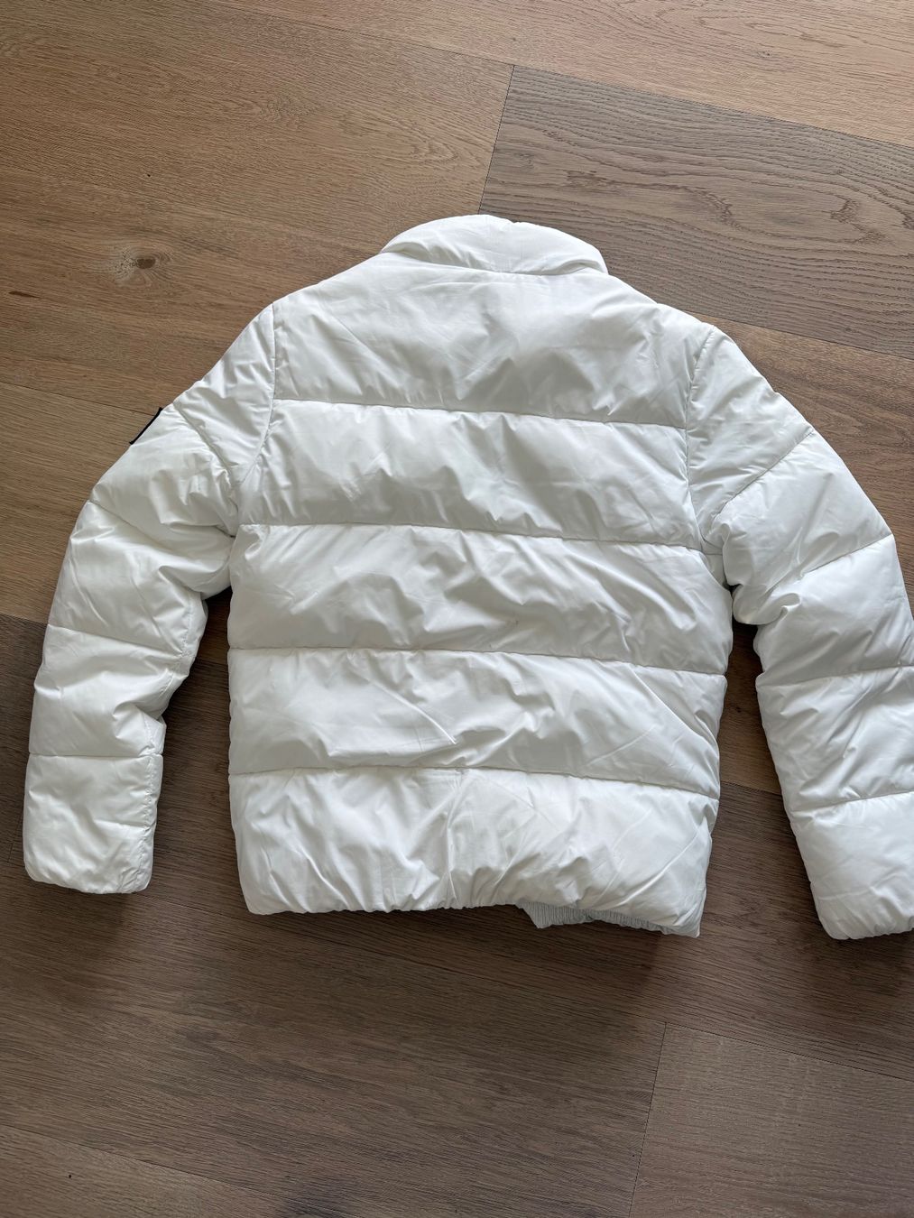 Calvin Klein Giacche & Cappotti: Calvin Klein Winterjacke, Gr. S, weiss – Usato da Greifensee venduto da Zwaa 1