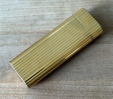 Original Vintage Cartier Feuerzeug ab Service bei Cartier