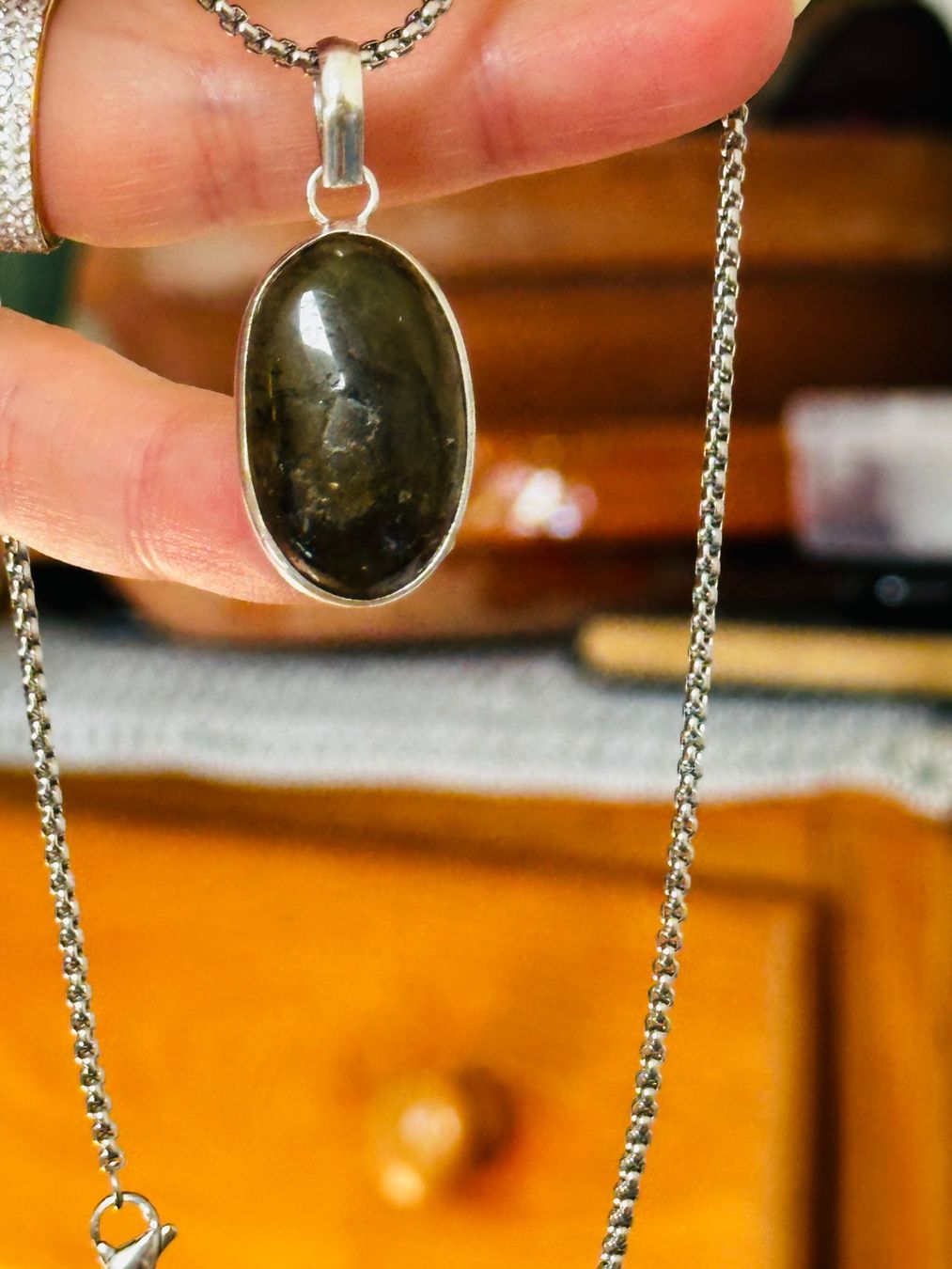 Catenine: Labradorite necklace – Nuovo e nell'imballaggio originale da Genève venduto da AGBERG 9