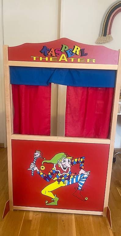 Giocattoli: Théâtre de marionette – Usato da Grand-Lancy venduto da mur_5xmk