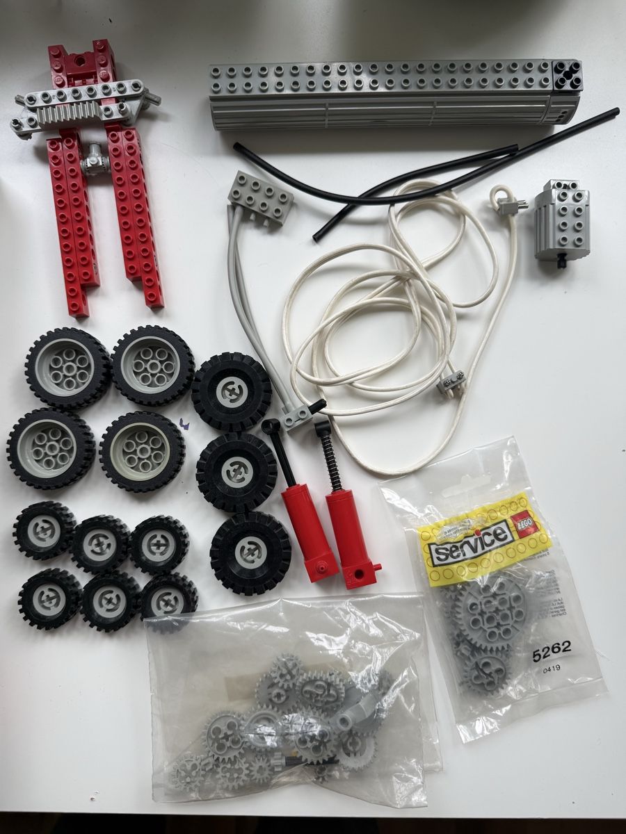 Lego Baukästen: LEGO Technic 8040 8055 8020 – Gebraucht aus Zürich von oli_rbv6 4