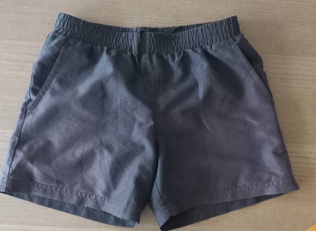 Pantaloni: Short 10 ans – Usato da Morges venduto da ced_7fmf