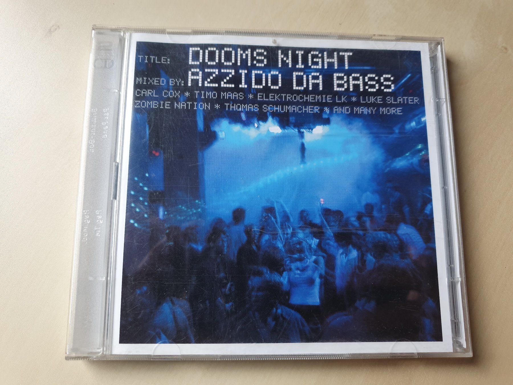 CDs: Dooms Night Azzido da Bass – Gebraucht aus Stansstad von collectorsshop
