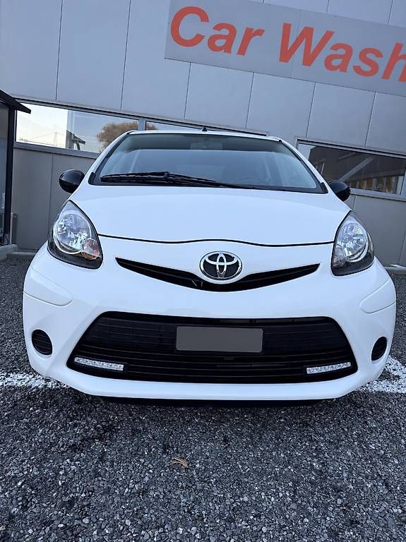 Toyota Autos: Toyota Aygo – D'occasion à Zollikofen par Non_75ts