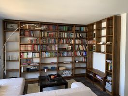 Bibliothèque d’angle sur mesure Pickawood – chêne massif hui