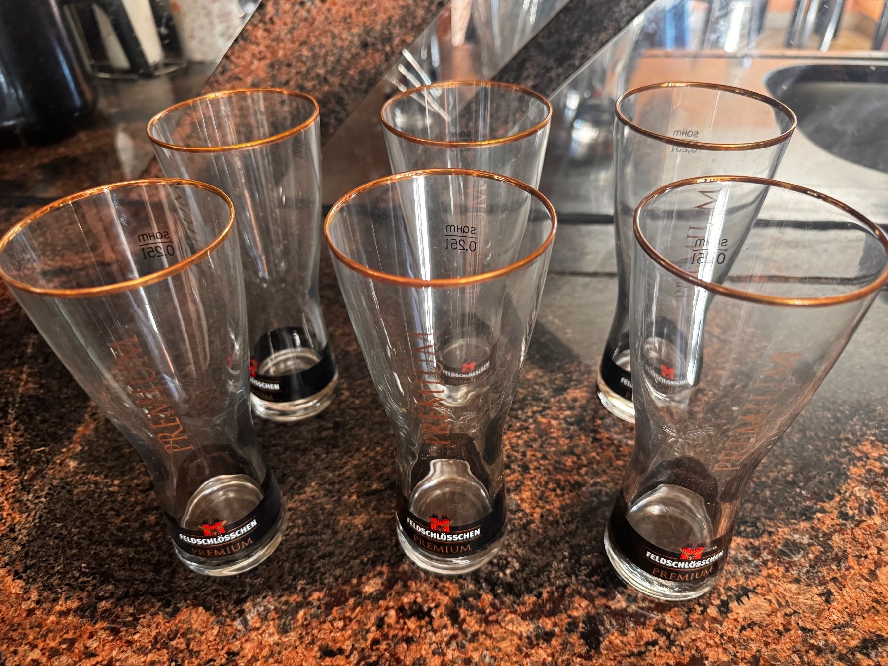 Feldschlösschen Verres: 6 Feldschlösschen Biergläser PREMIUM 0.25l – Neuf (Voir description) à Windisch par Trudi45 1