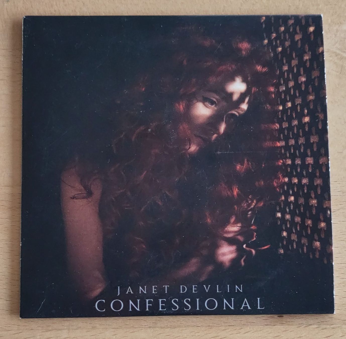 CD: Janet Devlin - Confessional – Usato da Effretikon venduto da pemko