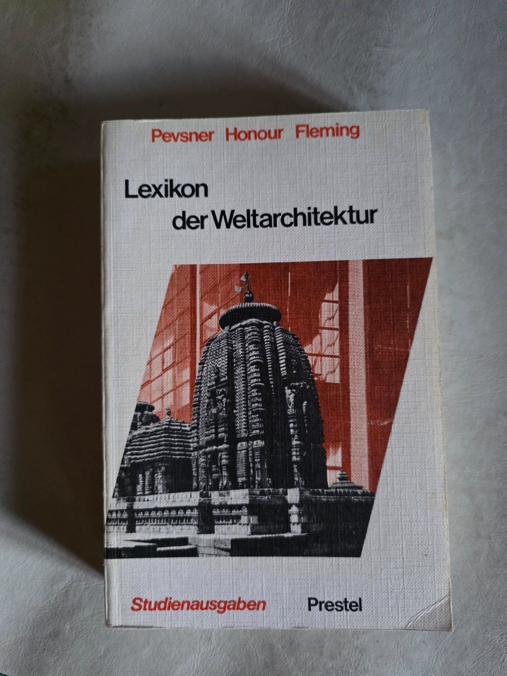 Bücher: Lexikon der Welt Architektur - Prestel 1971 – Gebraucht aus Walterswil BE von Lonitti