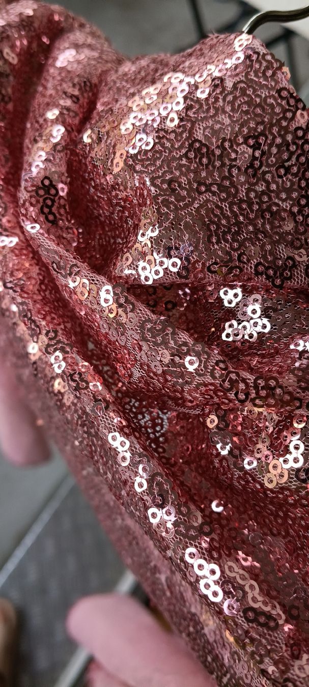Foulard & Sciarpe: Sparkling Pink Sequin Scarf - for Parties, Dance Classes  – Nuovo (secondo la descrizione) da Zürich venduto da cat_9cvz 3