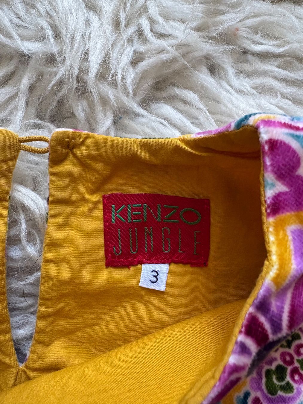 Kenzo Robes et jupes: Robe Kenzo jungle 3 ans – D'occasion à Lausanne par jul_v9ht 1