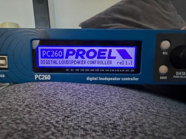 Equalizzatori: Proel PC260 Digital Loudspeaker Controller – Usato da Oberrieden venduto da vic_ykd7 2
