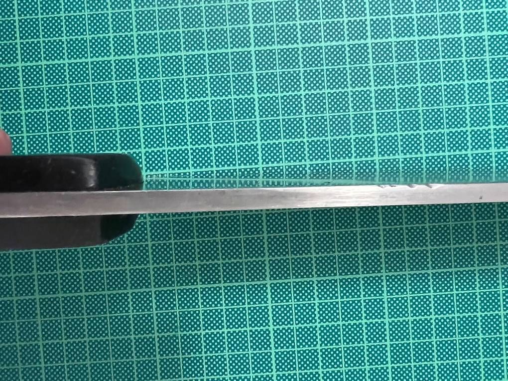Coltelli da cucina: Grosses Messer / Schlagmesser / Metzgermesser – Usato da Liestal venduto da condor13 1