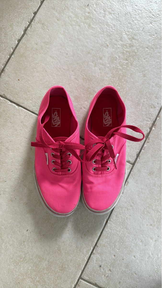 Scarpe da uomo: Vans Authentic roses, Pointure 34.5 – Usato da Blonay venduto da Simba1094