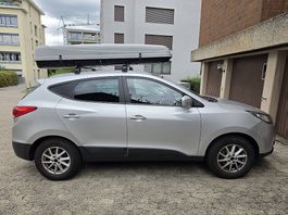 Hyundai ix35 Dachbox inkl. Träger