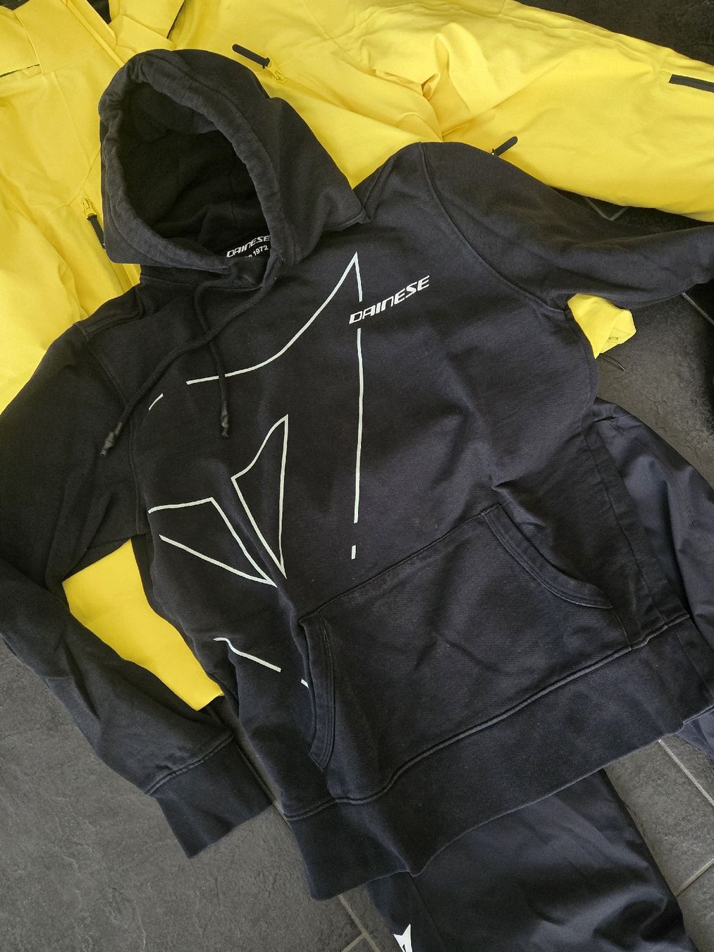 Dainese Giacche: Skianzug Dainese M – Usato da Galgenen venduto da syriustimo 1