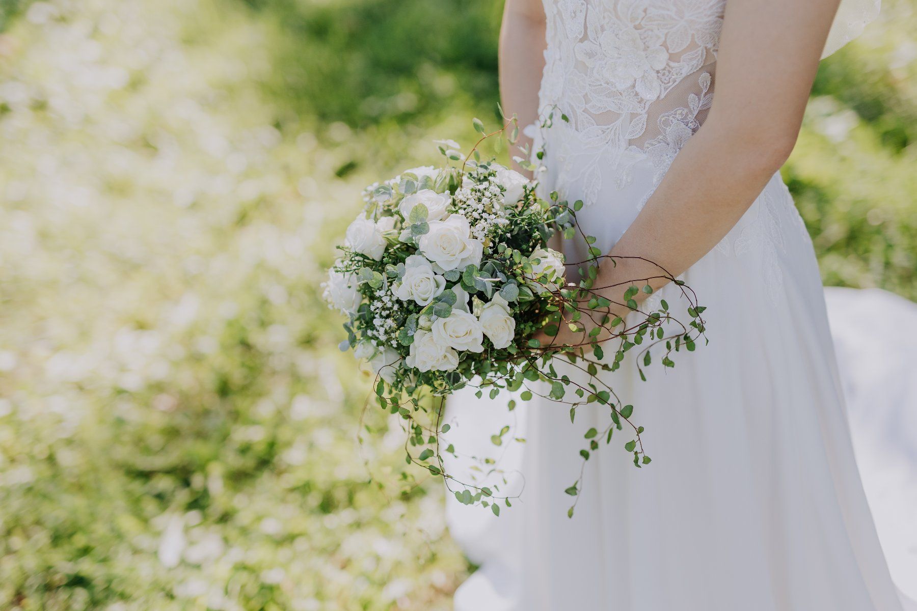 Vestiti: Hochzeitskleid White Kami inkl. Schleier – Usato da Neuhausen venduto da alcopops91 4