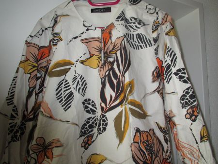Marc Cain Bluse NEU 🌻