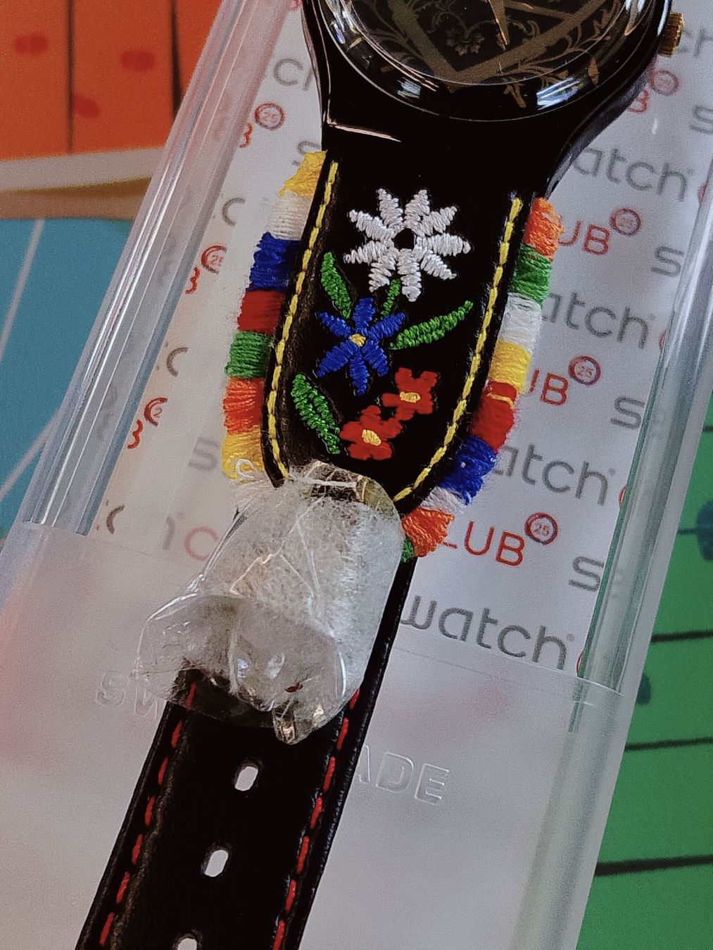 Swatch Montres: Neue Swatch "Die Glocke" full Set  – Neuf avec emballage d'origine à Biel/Bienne par Vintage-timearts 3