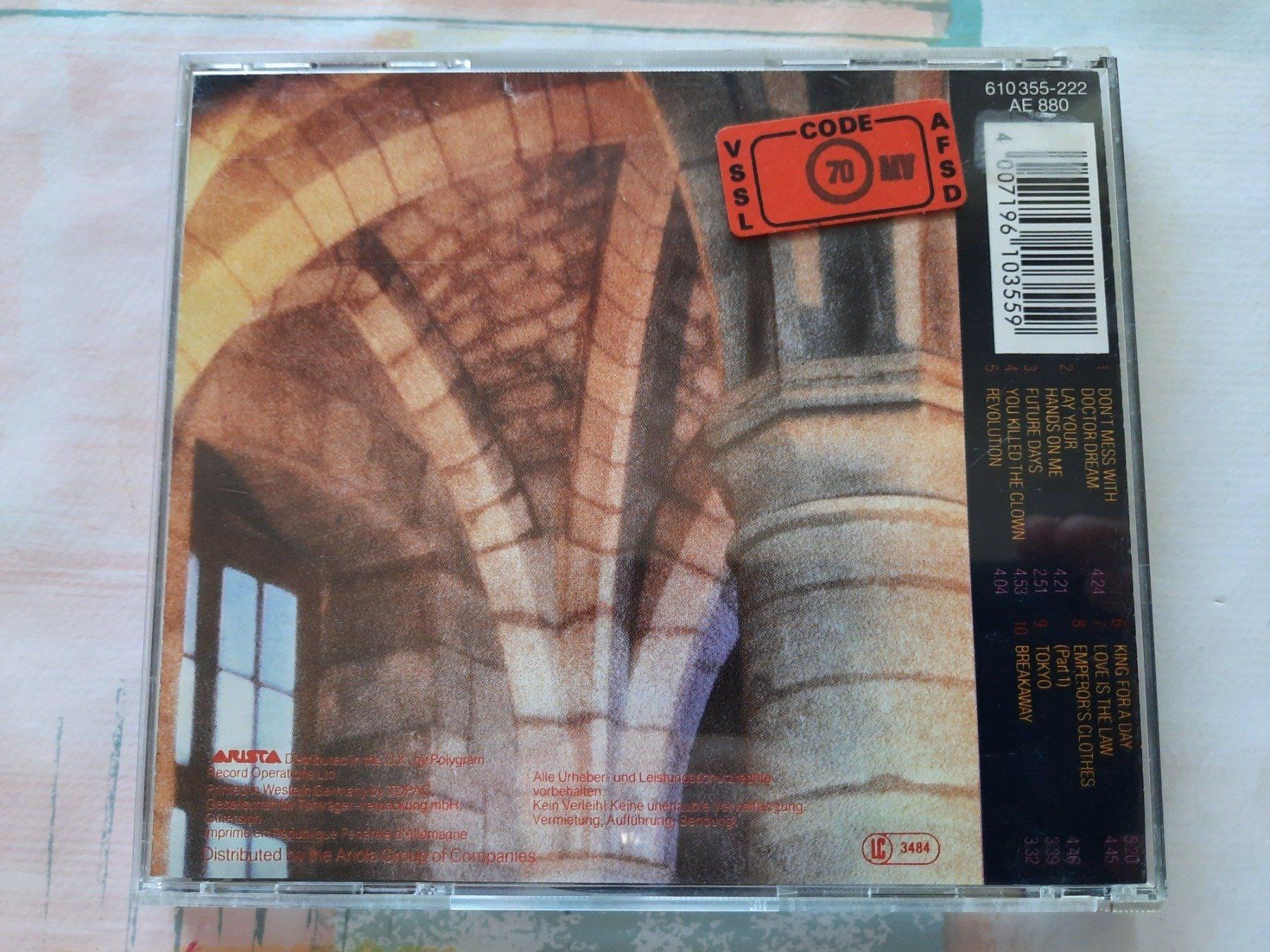 CDs: CD Thompson twins - Here's 10 future days – D'occasion à Pully par bro_n52j 2