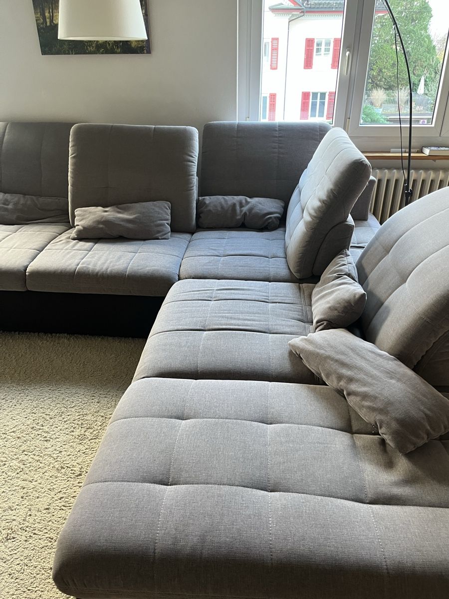Sofas: Ecksofa grau mit Schlaffunktion gebraucht – D'occasion à Männedorf par Dorrii85 5