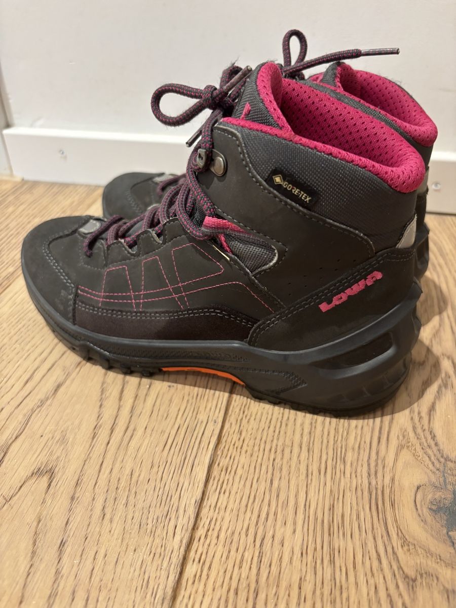 Lowa Schuhe für Jungen: Lowa Approach GTX Mid Junior Boots EU 35  – Neu (gemäss Beschreibung) aus st gallenkappel von est_m6lg