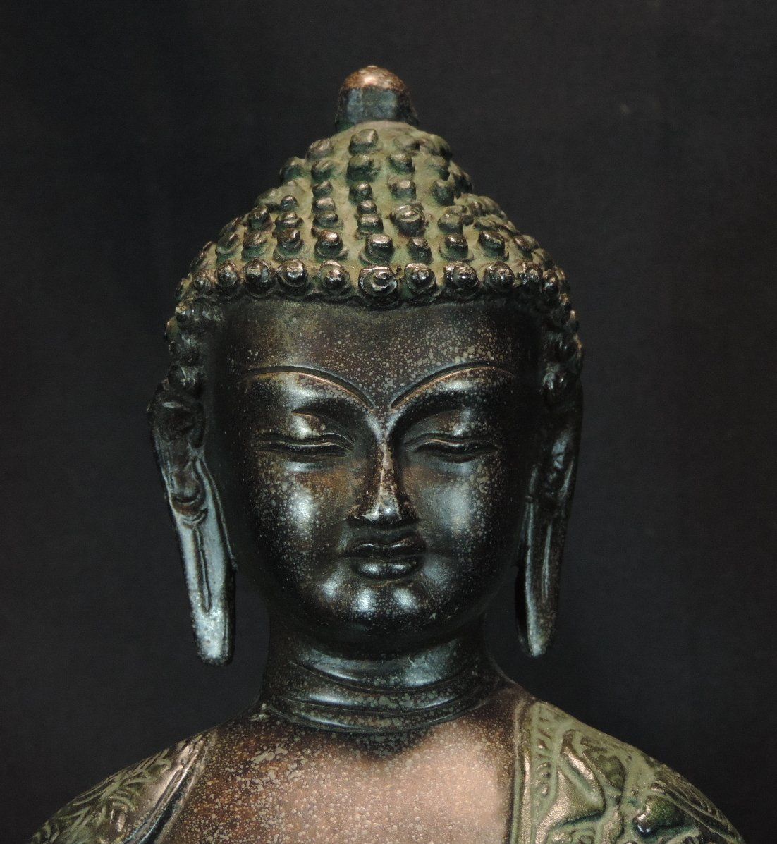 Sculture & Statue: Buddha Figur sitzend mit Sockel, Bronze Buddha – Usato da Duggingen venduto da roterbambus 7