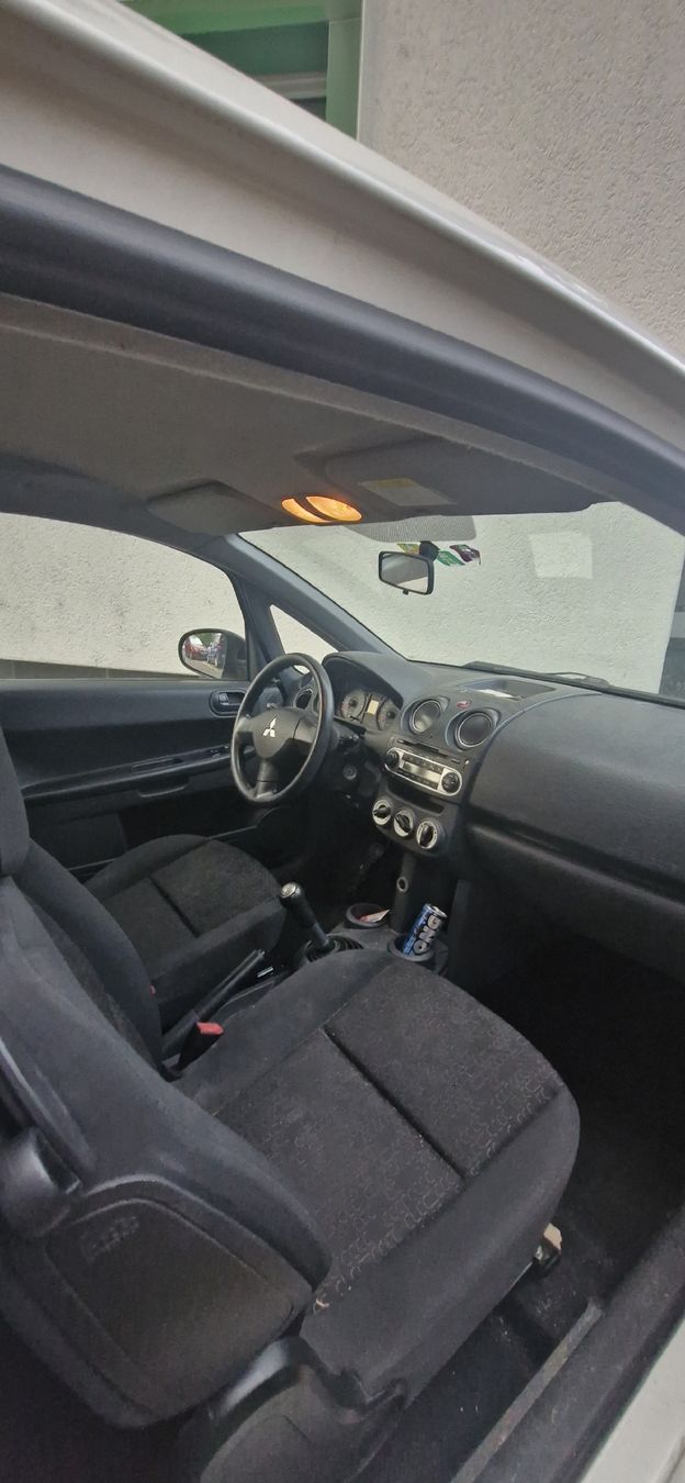 Mitsubishi Automobili: Mitsubishi Colt 1.1 – Usato da Aegerten venduto da Weld-Mamia 2