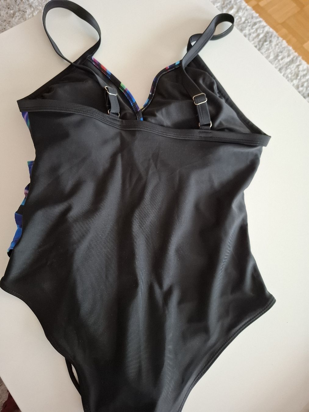 Badekleider & Bikinis: Badeanzug – Neu und originalverpackt aus Thun von kw50 1