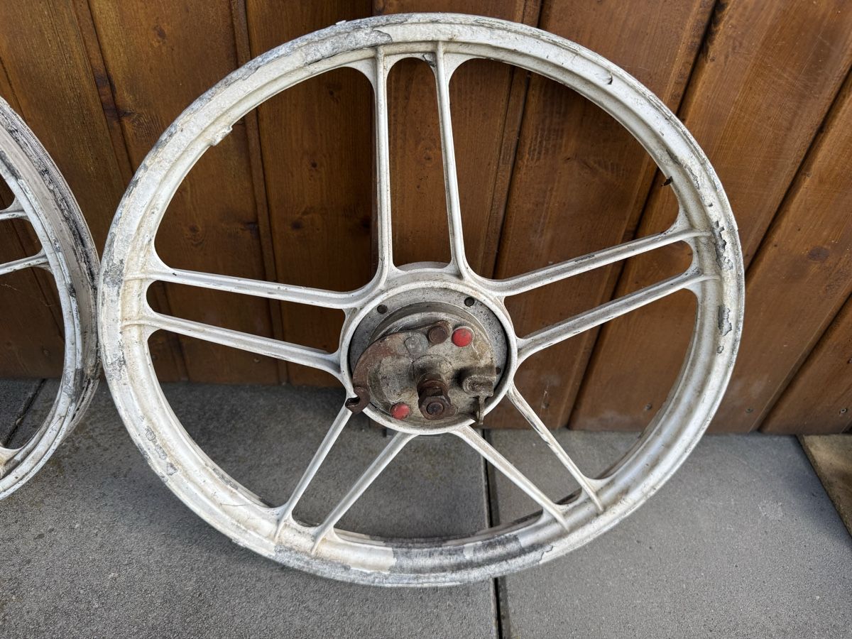 Puch Mofas: Puch Maxi Gussfelgen Radsatz Weiss – Gebraucht aus Glashütten von Schraubermeisterz 2