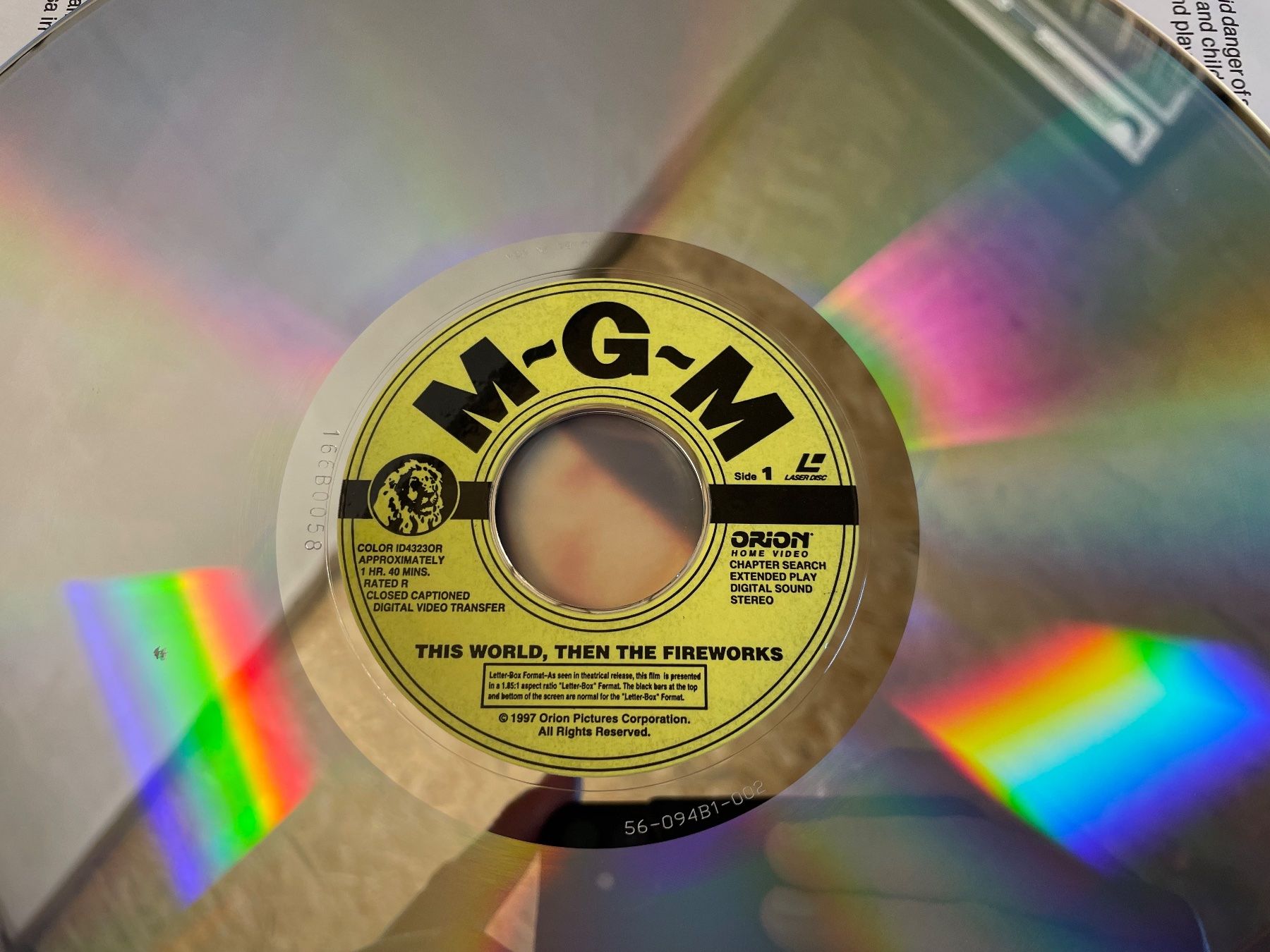 Tutti i DVDs: THIS WORLD THEN THE FIREWORKS - LASER DISC - Engl. – Usato da Stans venduto da Brode 2