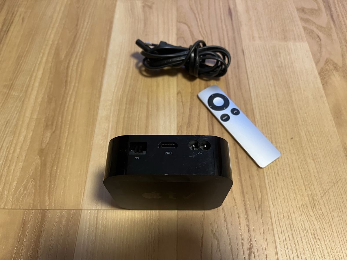 Apple Sistemi audio & multimediali: Apple TV 4k 1.Gen 32Gb – Usato da Rickenbach Sulz venduto da Scorvette 2