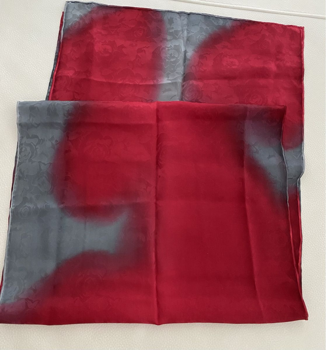 Foulard & Sciarpe: Seiden Schal 🌸 – Usato da Opfikon venduto da Luis144 3