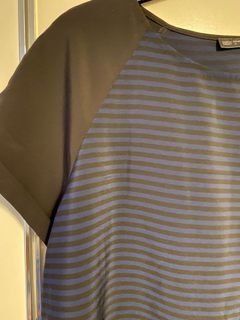 Blusen: Damen Bluse von ZARA gr.S – Gebraucht aus Pfungen von Outlet64 1