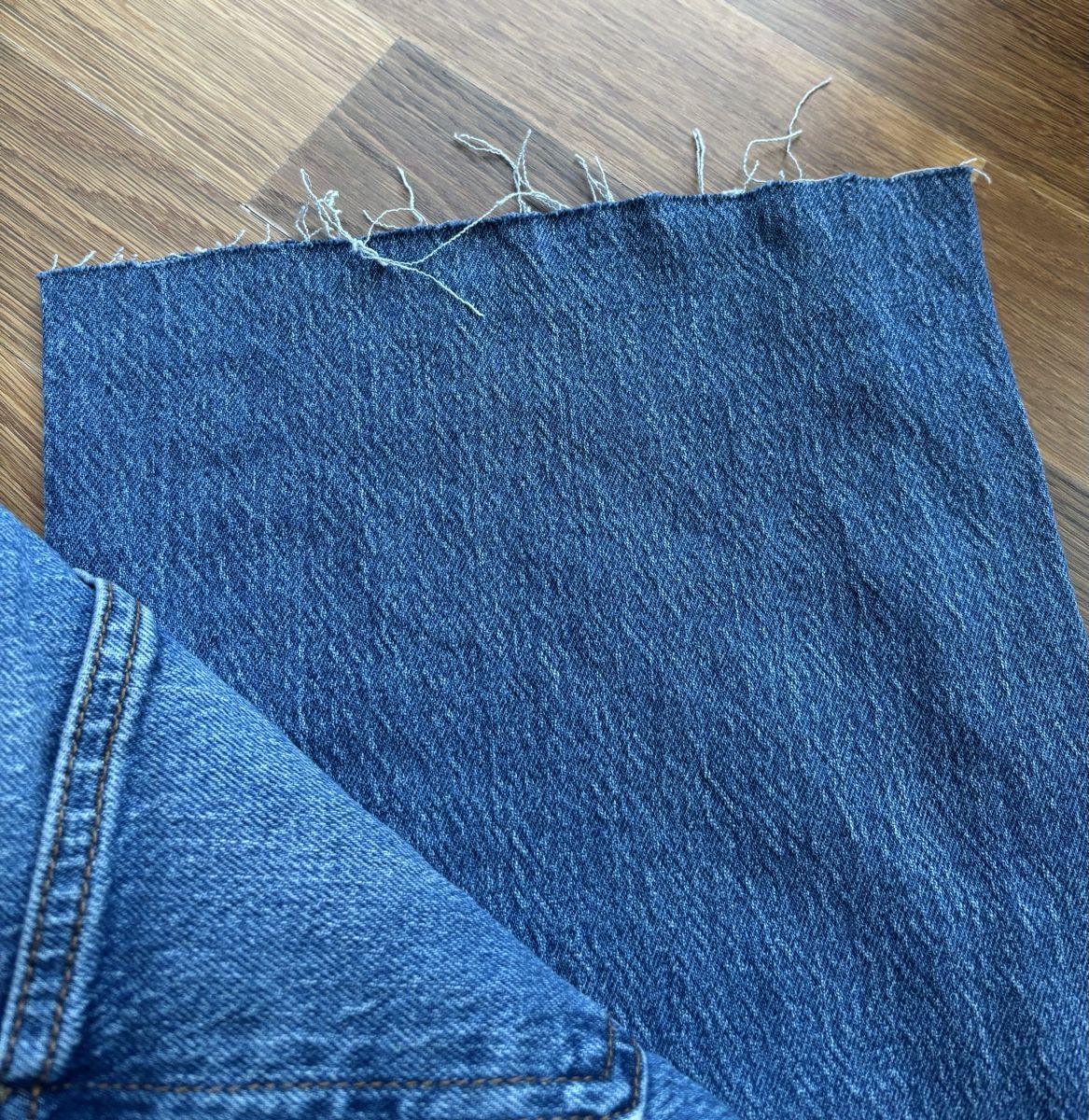 Vero Moda Jeans: Mom fit Hose – Usato da Winterthur venduto da Fabunzkel 3