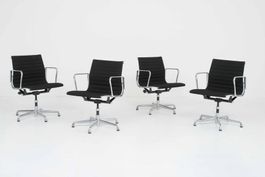 Herman Miller Eames EA 117 Bürostuhl, Schwarz, Aluminium pol