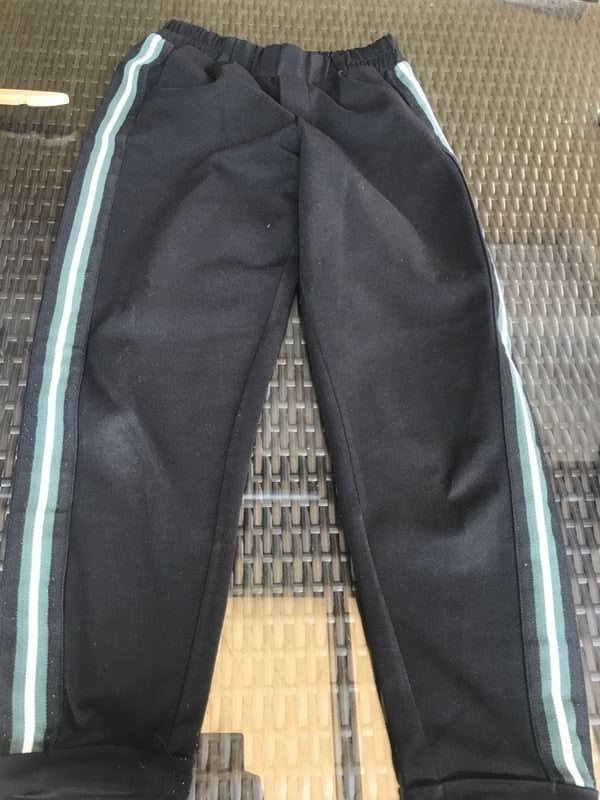 Pantaloni: Damen Trainerhose 36 – Usato da Bergdietikon venduto da antovale